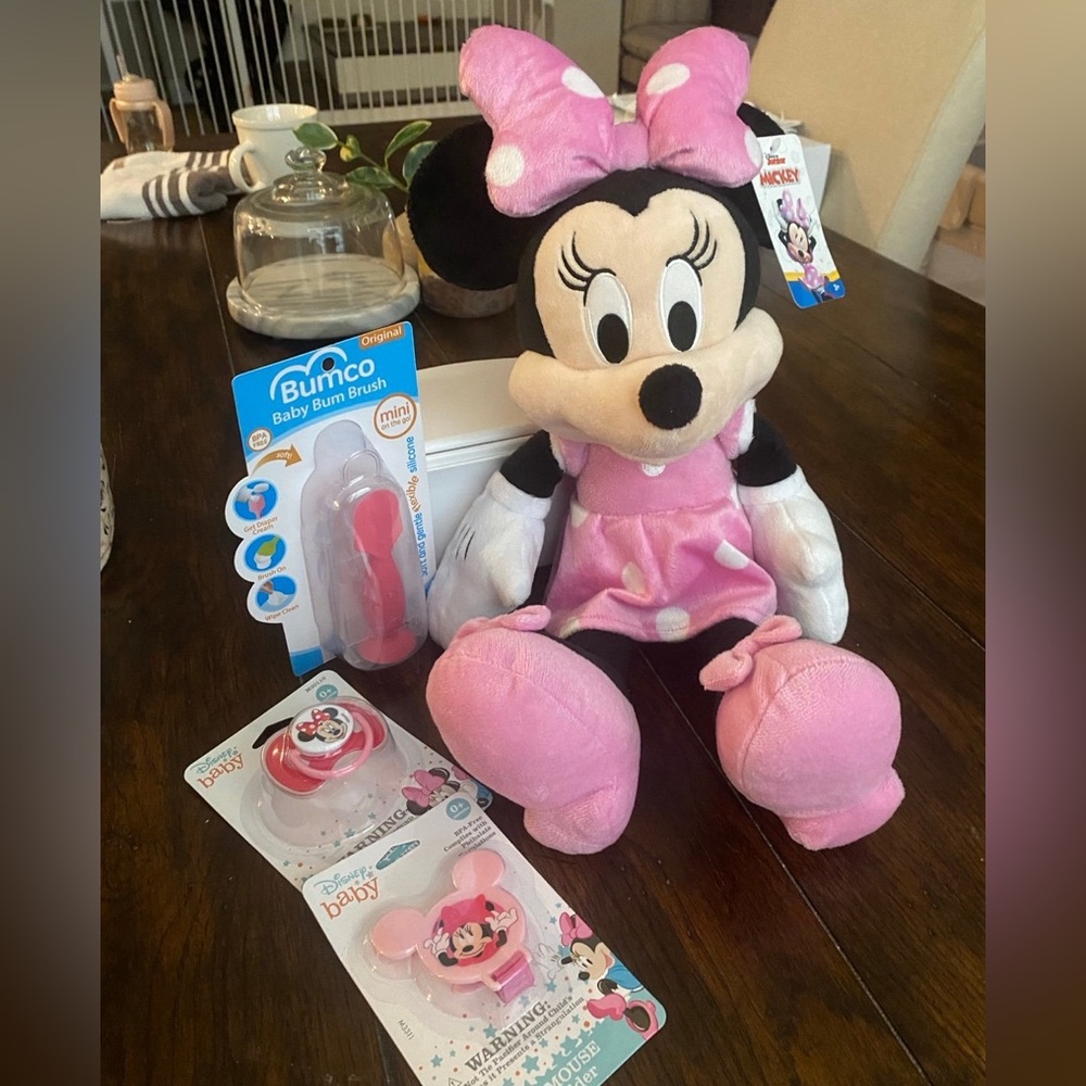 Minnie Mouse Baby Set - Brand New